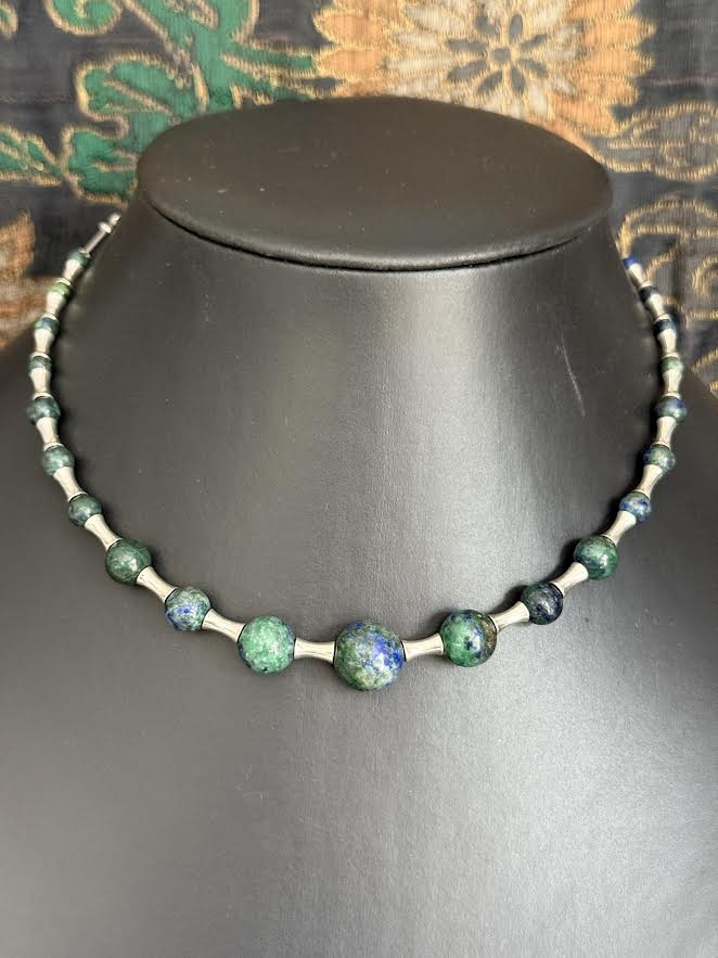 Collier "Vibration Minérale" en Lapis Lazuli / Chrysocolle